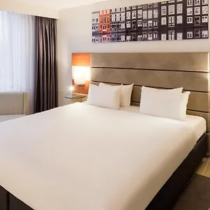 Отель Mercure West