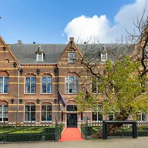 Отель The College Amsterdam, Autograph Collection