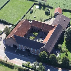 hoeve-de-binnenplaets.valkenburgaandegeul-hotels.com/